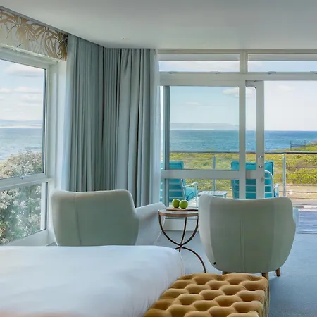 One Marine Drive Boutique Hotel & Spa By The Living Journey Collection-2