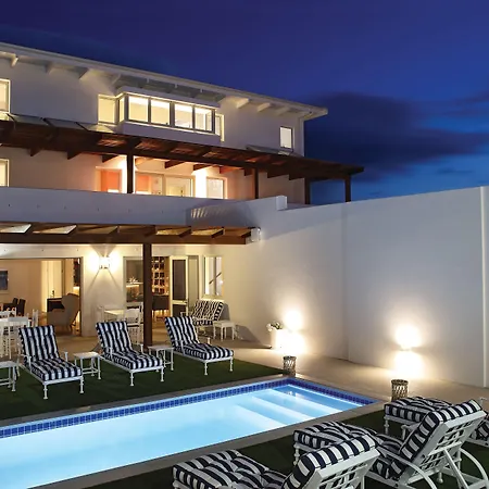 One Marine Drive Boutique Hotel & Spa By The Living Journey Collection-3